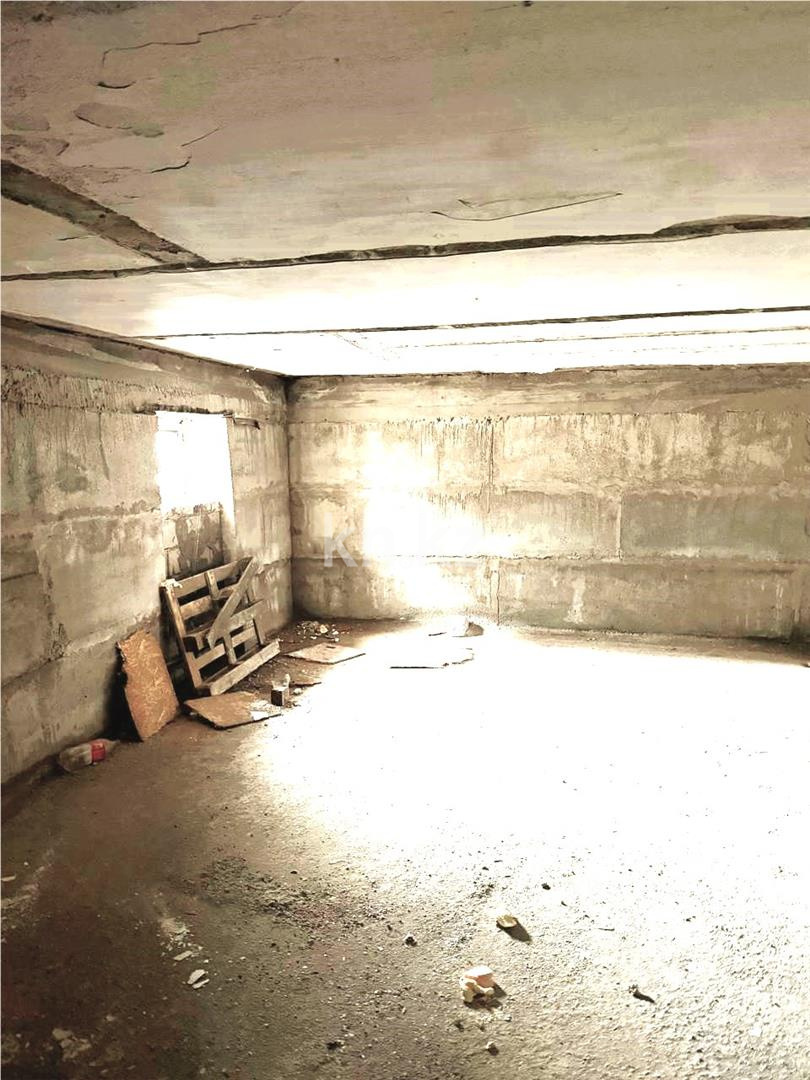 Продажа 4-комнатного дома, 267 м², ул. Алтайбаева, дом  43/2 в Караганде - фото 4