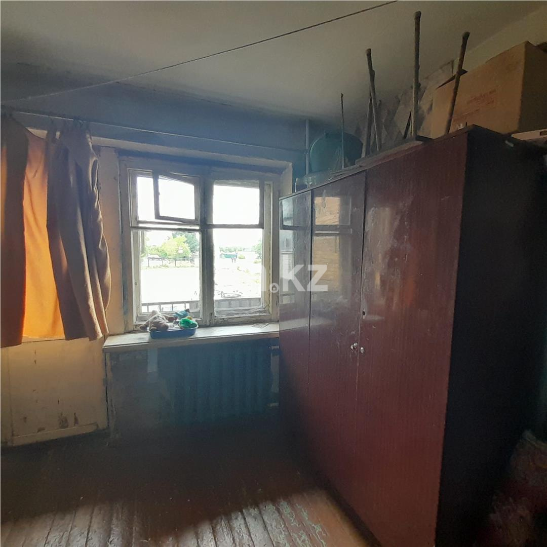 Продажа 4-комнатной квартиры, 60 м², мкр-н 21, дом  29 в Караганде - фото 5