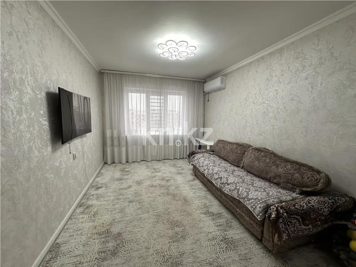 Продажа 3-комнатной квартиры, 70 м², мкр. Аксай-4, дом  54 в Алматы