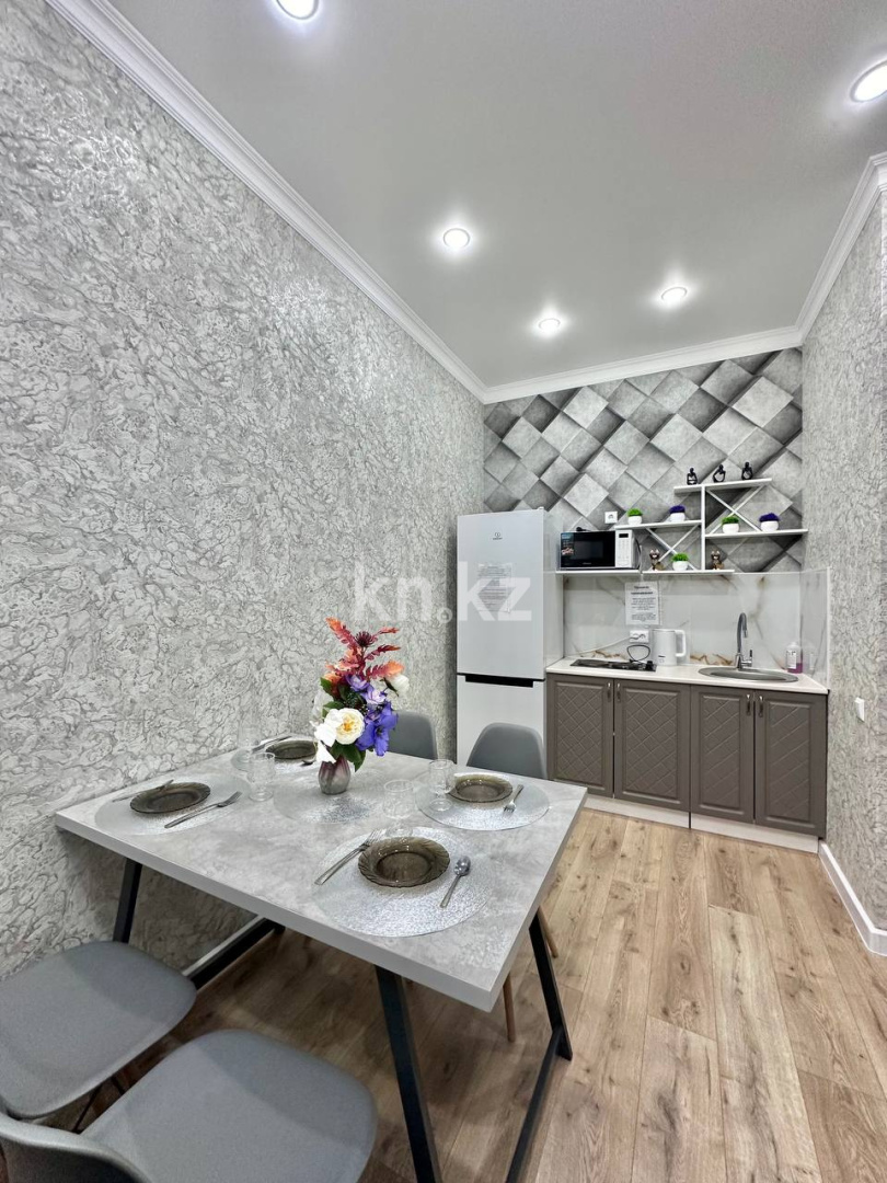 Аренда 1-комнатной квартиры посуточно, 43 м² в Караганде - фото 9