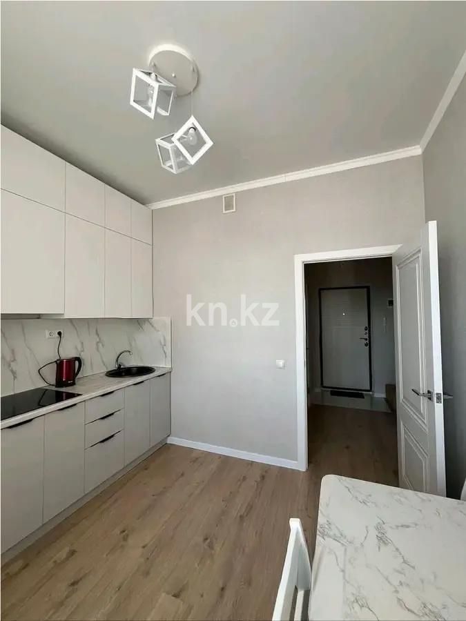 Продажа 3-комнатной квартиры, 79 м², ул. Молдагалиева, дом  2 в Астане - фото 4