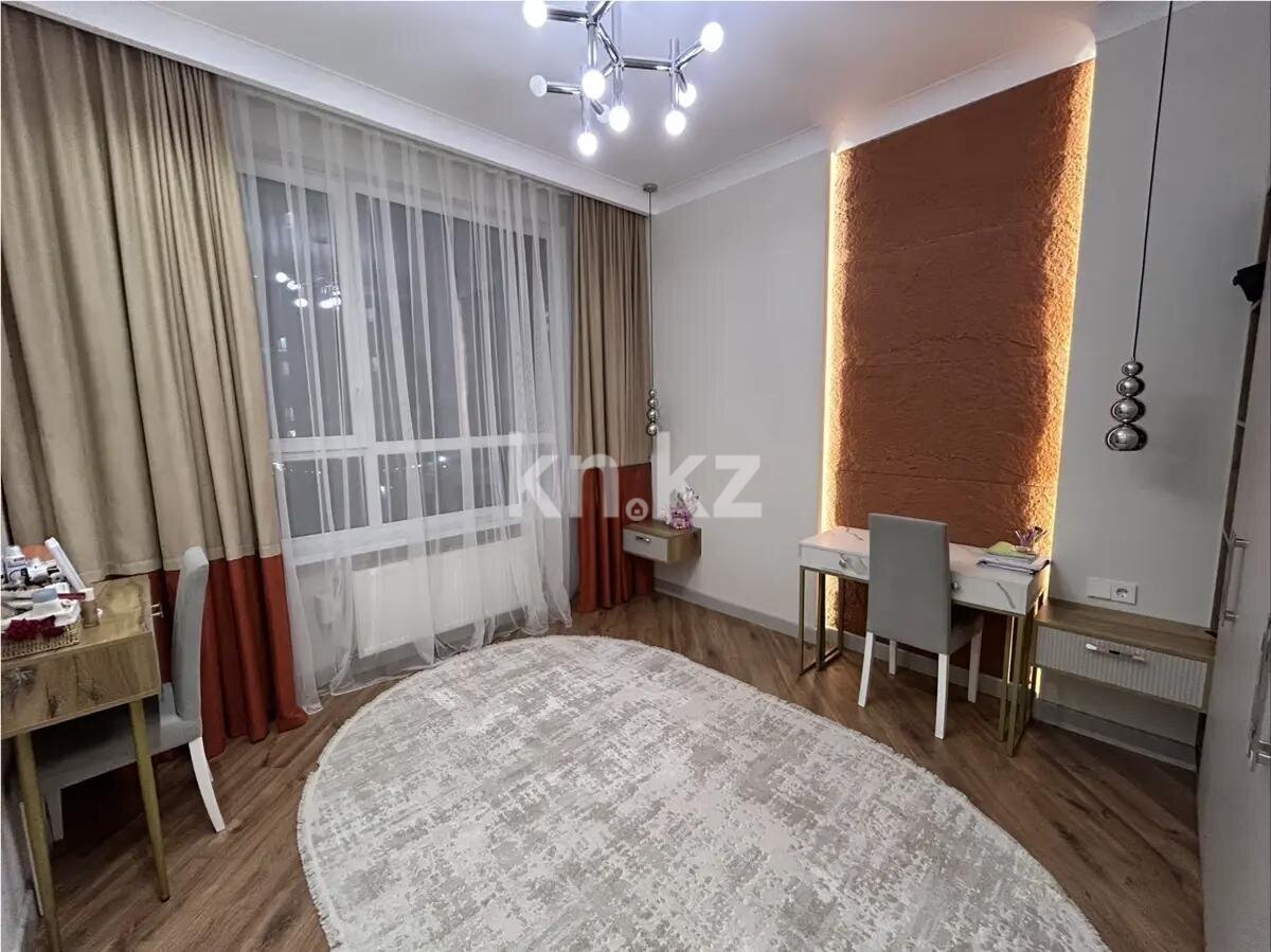 Продажа 2-комнатной квартиры, 65.2 м² в Астане - фото 2