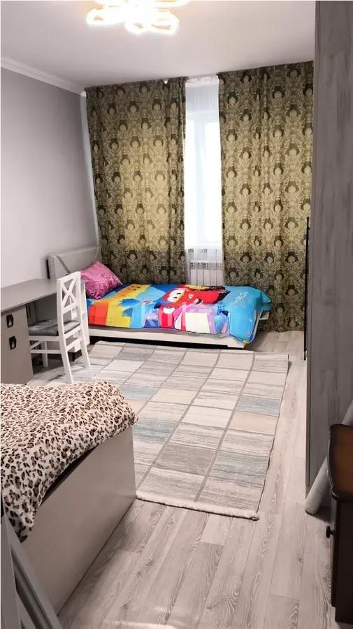 Продажа 2-комнатной квартиры, 63 м², мкр. Жас Канат, дом  1/13 в Алматы - фото 2