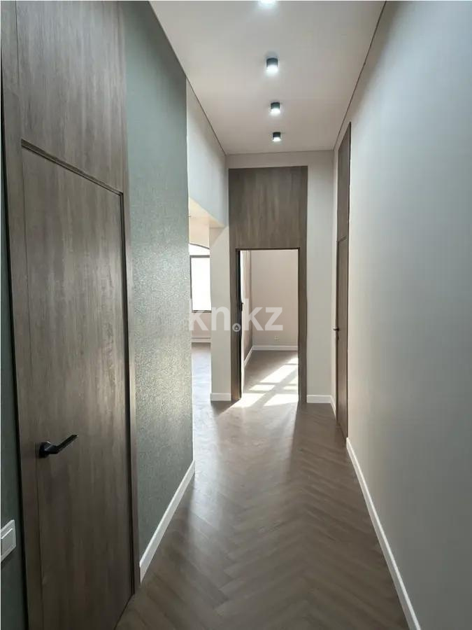 Продажа 2-комнатной квартиры, 68 м², ул. Панфилова, дом  12 в Астане - фото 6