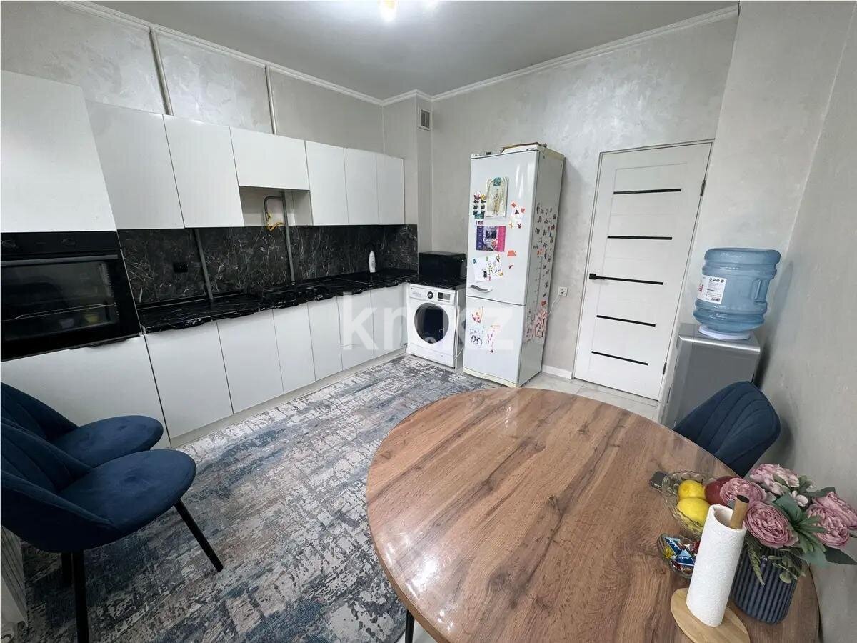 Продажа 2-комнатной квартиры, 65 м² в Алматы - фото 2