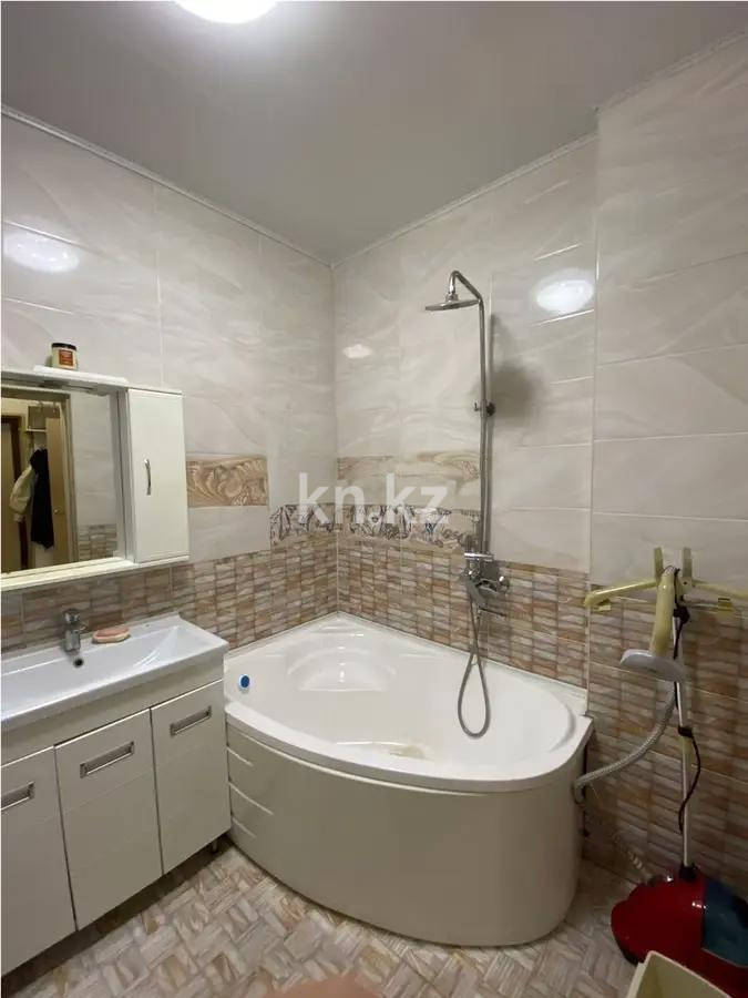 Продажа 1-комнатной квартиры, 43.5 м², пр. Тауелсыздык, дом  21 в Астане - фото 4