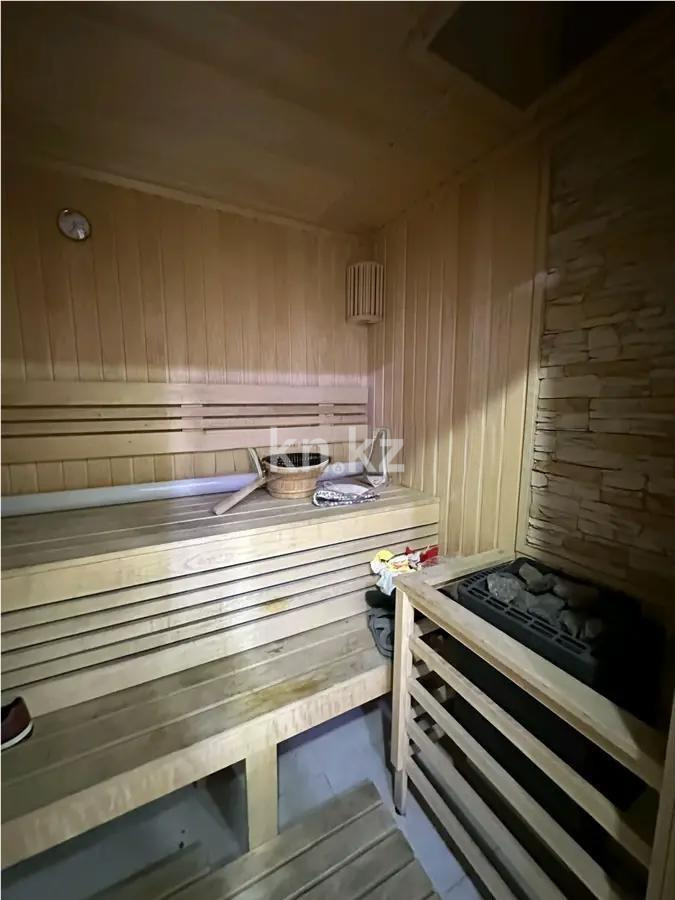 Продажа 6-комнатной квартиры, 220 м², ул. Сауран, дом  3/1 в Астане - фото 6
