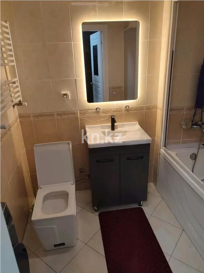 Продажа 2-комнатной квартиры, 65 м² в Алматы - фото 4