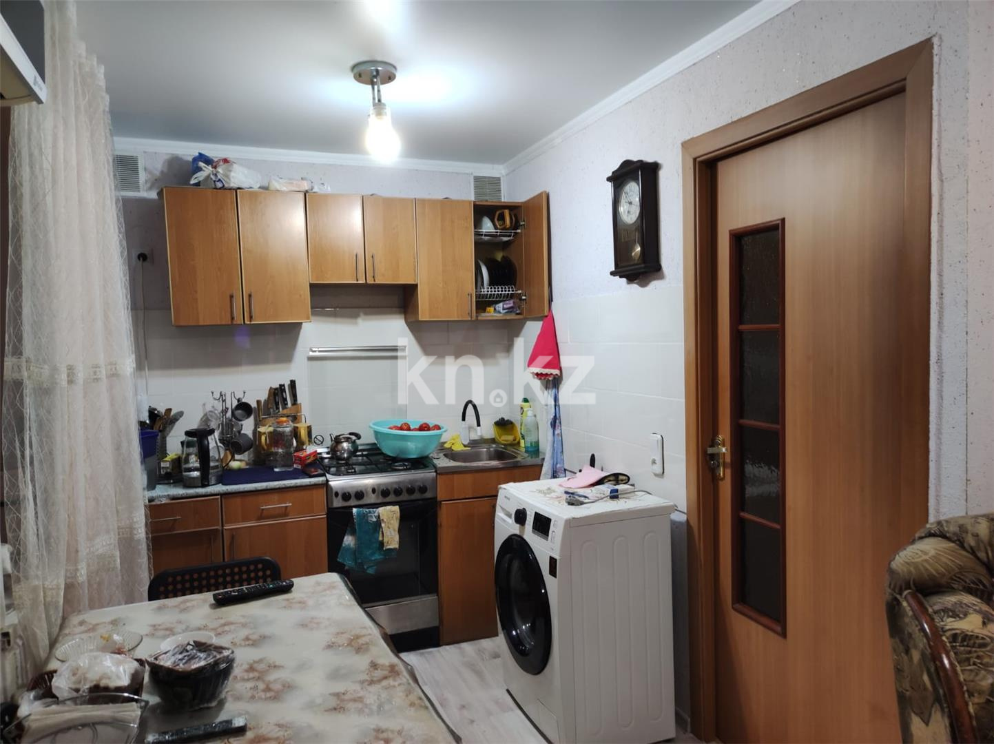 Продажа 3-комнатной квартиры, 84 м², мкр-н 22 в Караганде - фото 9