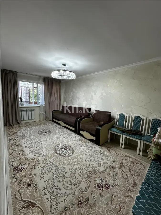 Продажа 4-комнатной квартиры, 71 м² в Караганде