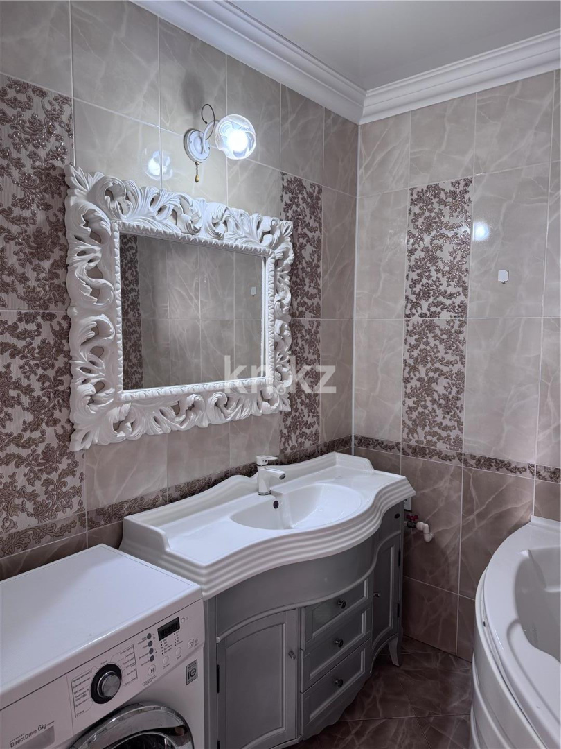 Продажа 2-комнатной квартиры, 80 м², пр. Республики в Караганде - фото 7