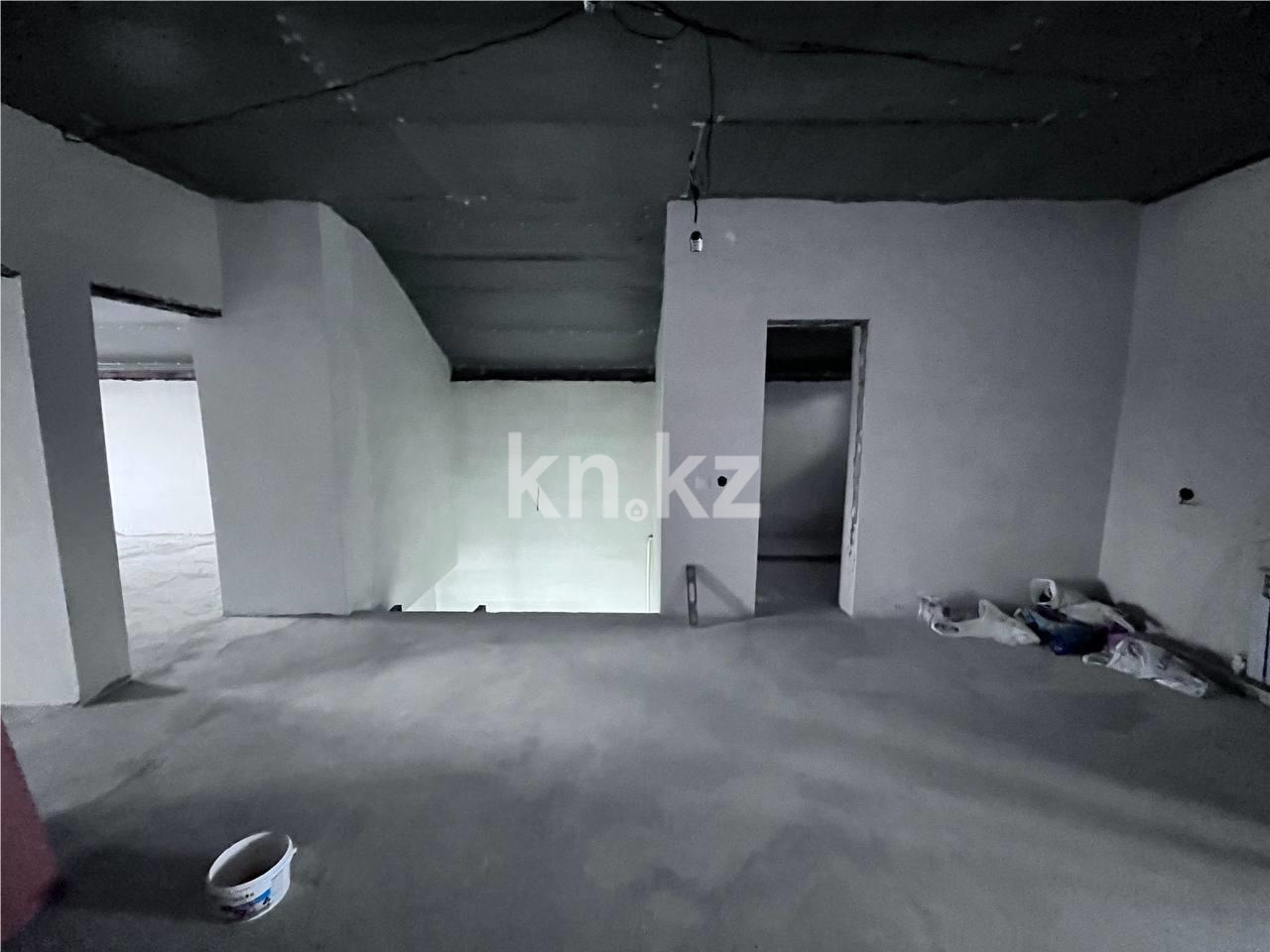 Продажа 4-комнатного дома, 222.9 м², ул. Елебекова в Караганде - фото 25