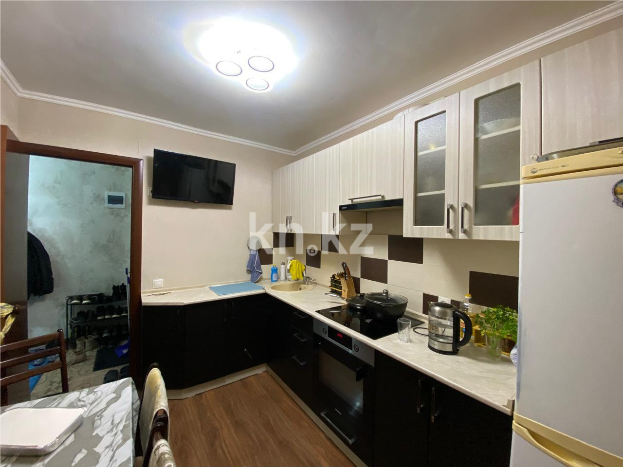 Продажа 4-комнатной квартиры, 71 м² в Караганде - фото 8