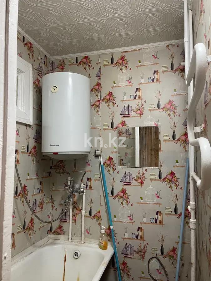 Продажа 4-комнатной квартиры, 65 м², 2 мкр-н, дом  5 в Абае - фото 4