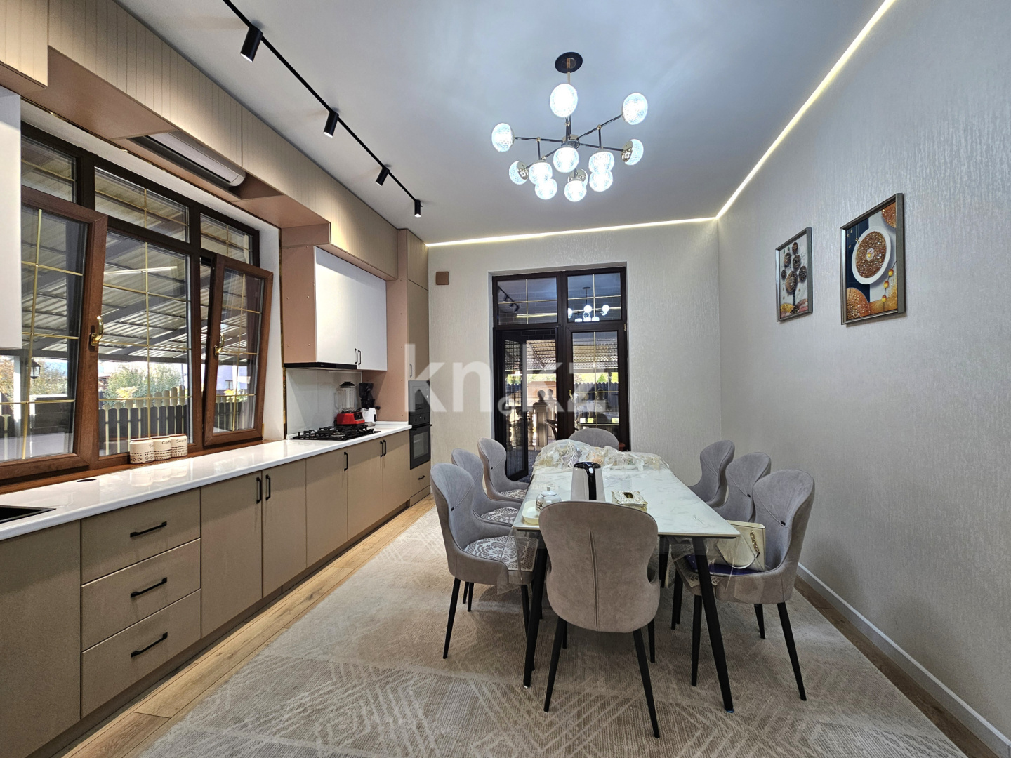 Продажа 4-комнатного дома, 180 м², мкр. Жана Куат в Алматы - фото 2