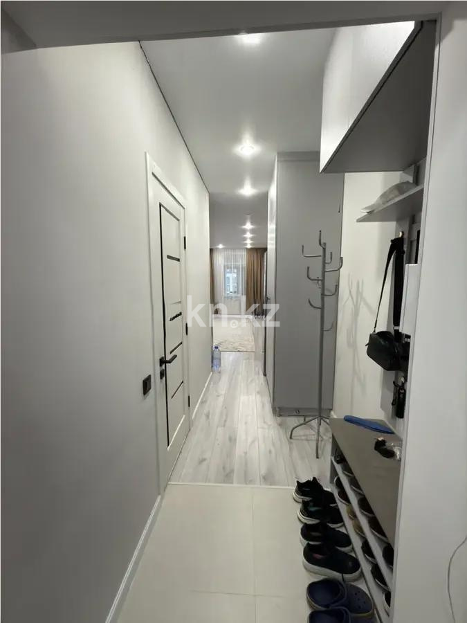 Продажа 1-комнатной квартиры, 33 м², пр. Аль-Фараби, дом  76 в Астане - фото 4