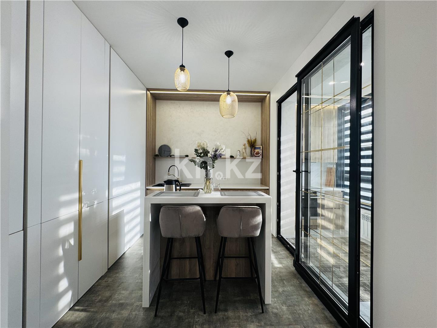 Продажа 3-комнатной квартиры, 106 м², пр. Туран в Астане - фото 4