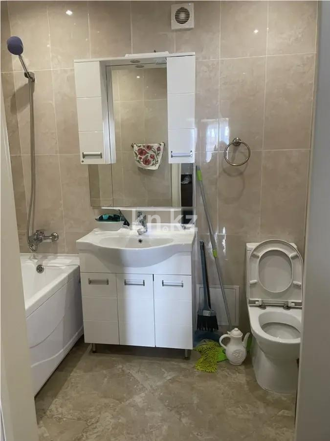 Продажа 2-комнатной квартиры, 58 м², пр. Улы Дала, дом  69 в Астане - фото 4