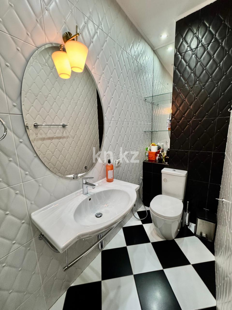 Продажа 3-комнатной квартиры, 190 м², ул. Достык, дом  13 - ул. Кенесары в Астане - фото 34