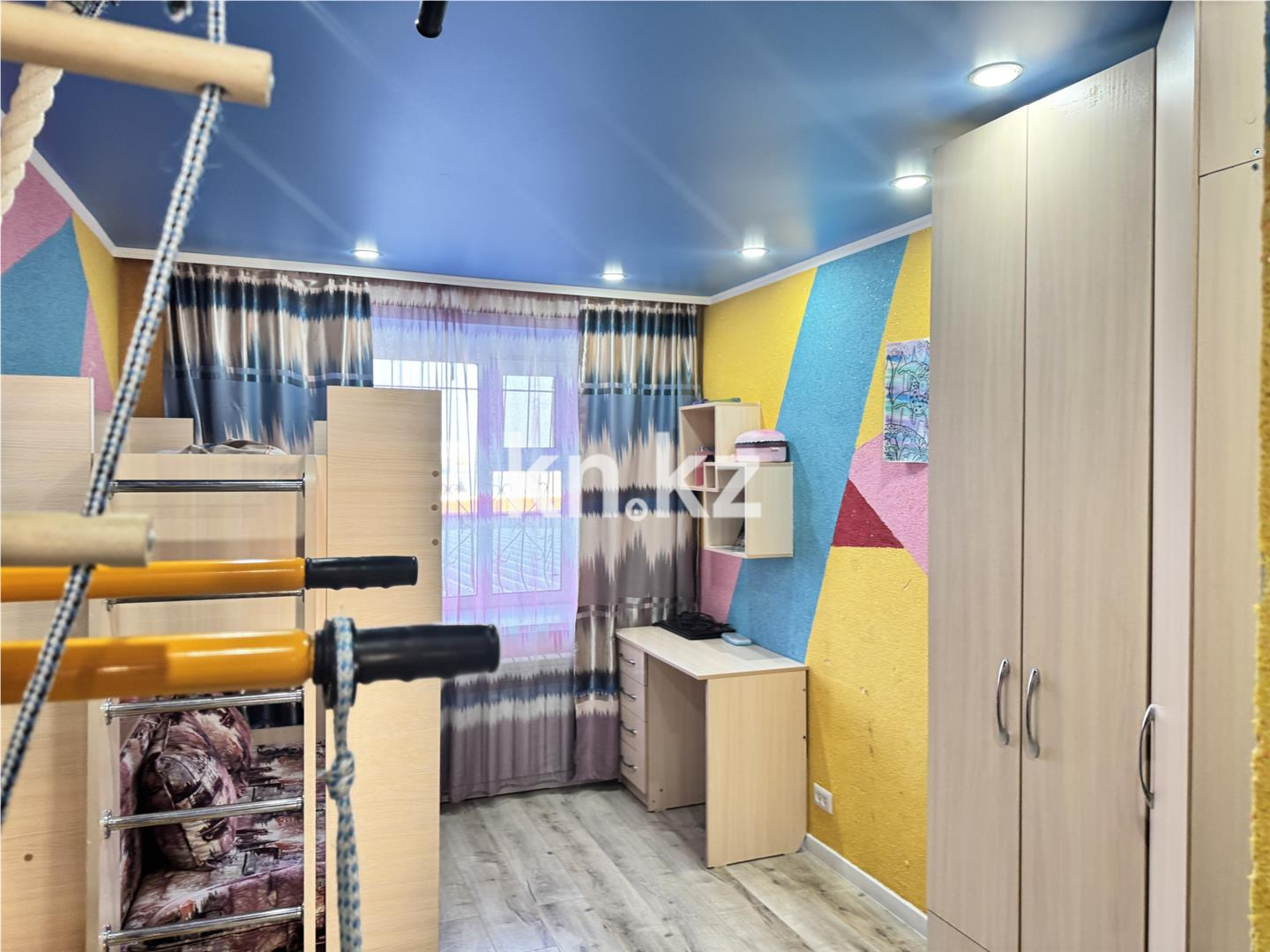 Продажа 3-комнатной квартиры, 62 м² в Шахтинске - фото 3