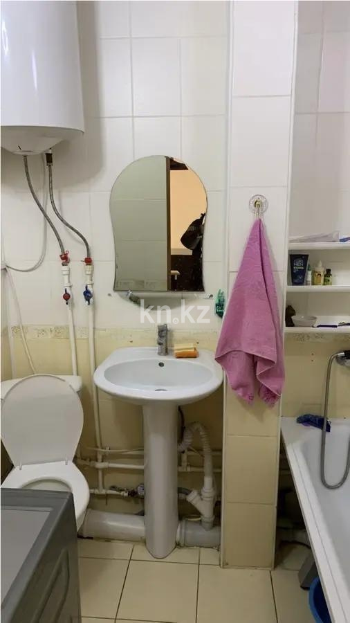 Продажа 4-комнатной квартиры, 63 м² в Караганде - фото 6