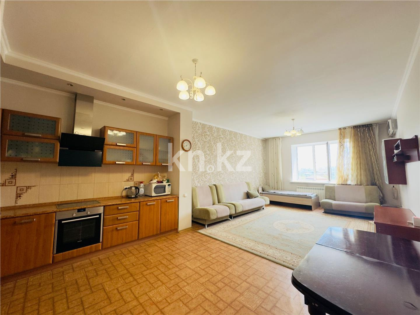 Продажа 2-комнатной квартиры, 84.6 м², ул. Кенесары в Астане - фото 2