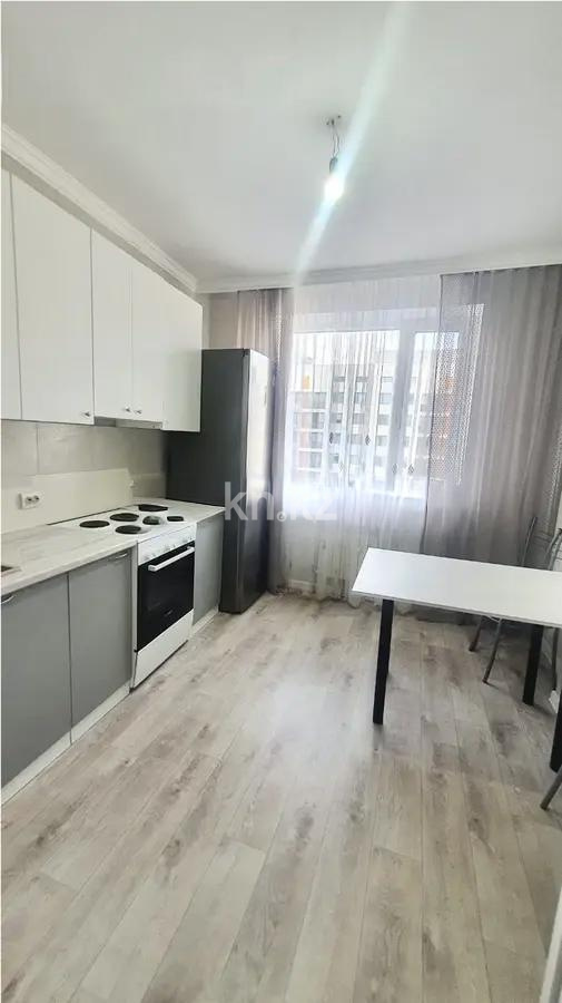 Продажа 3-комнатной квартиры, 80 м², ул. Байтурсынова, дом  51 в Астане - фото 4