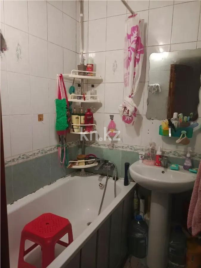 Продажа 4-комнатной квартиры, 60 м², ул. Молокова, дом  113 в Караганде - фото 6