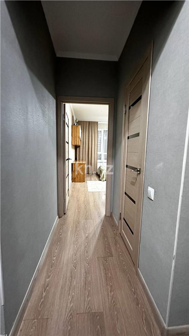 Продажа 3-комнатной квартиры, 70 м², ул. Бектурова в Астане - фото 10