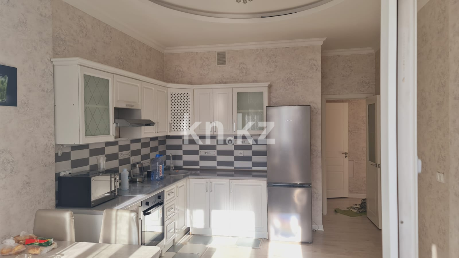 Аренда 1-комнатной квартиры, 50 м² в Астане