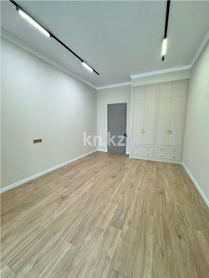 Продажа 3-комнатной квартиры, 131 м² в Астане - фото 2