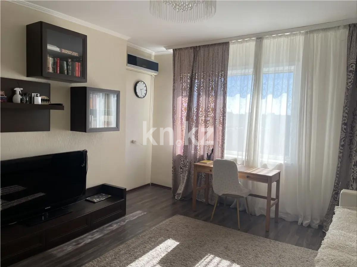 Продажа 3-комнатной квартиры, 100 м² в Караганде