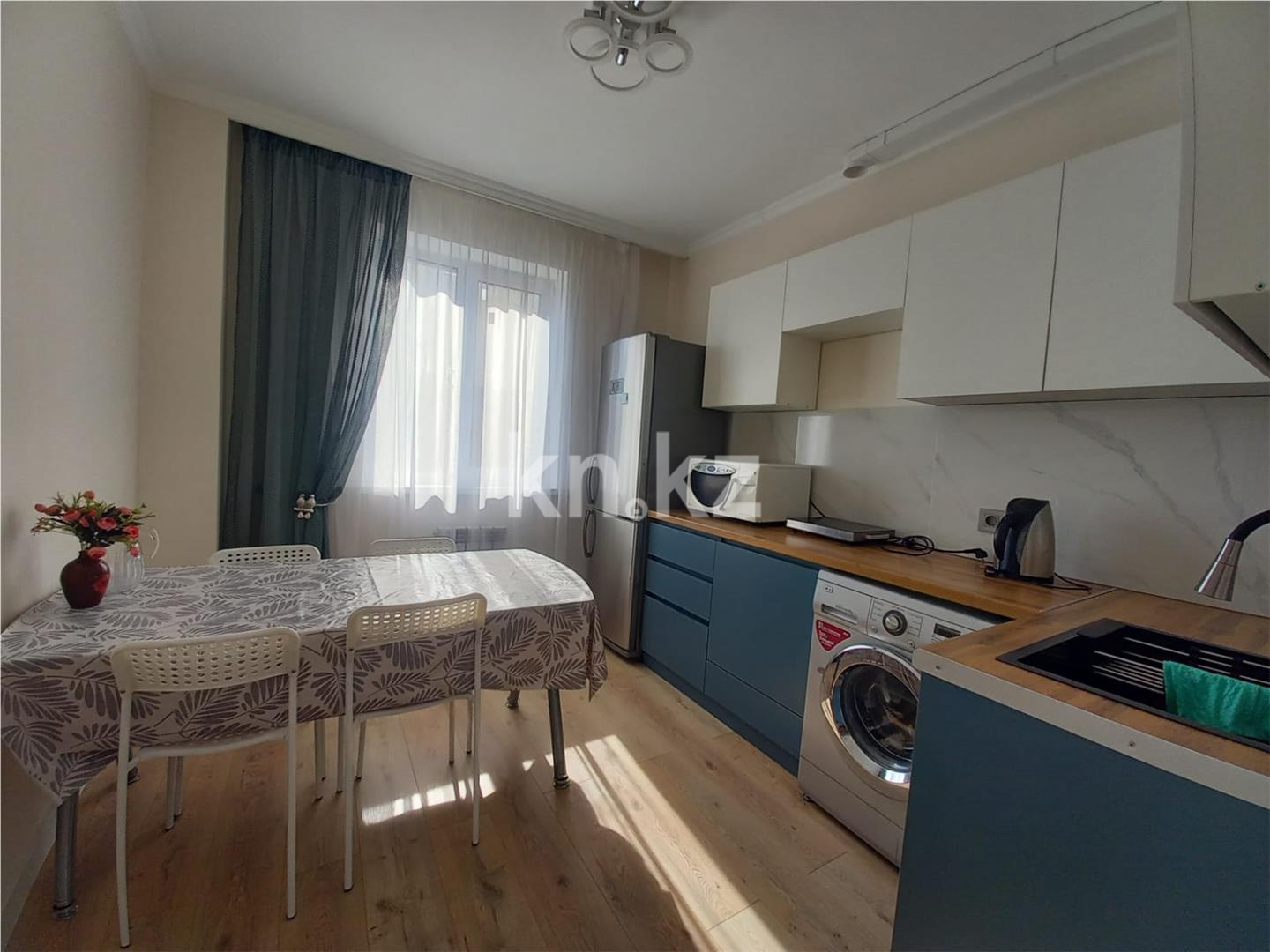 Продажа 2-комнатной квартиры, 52 м², ул. Айнакол в Астане - фото 5