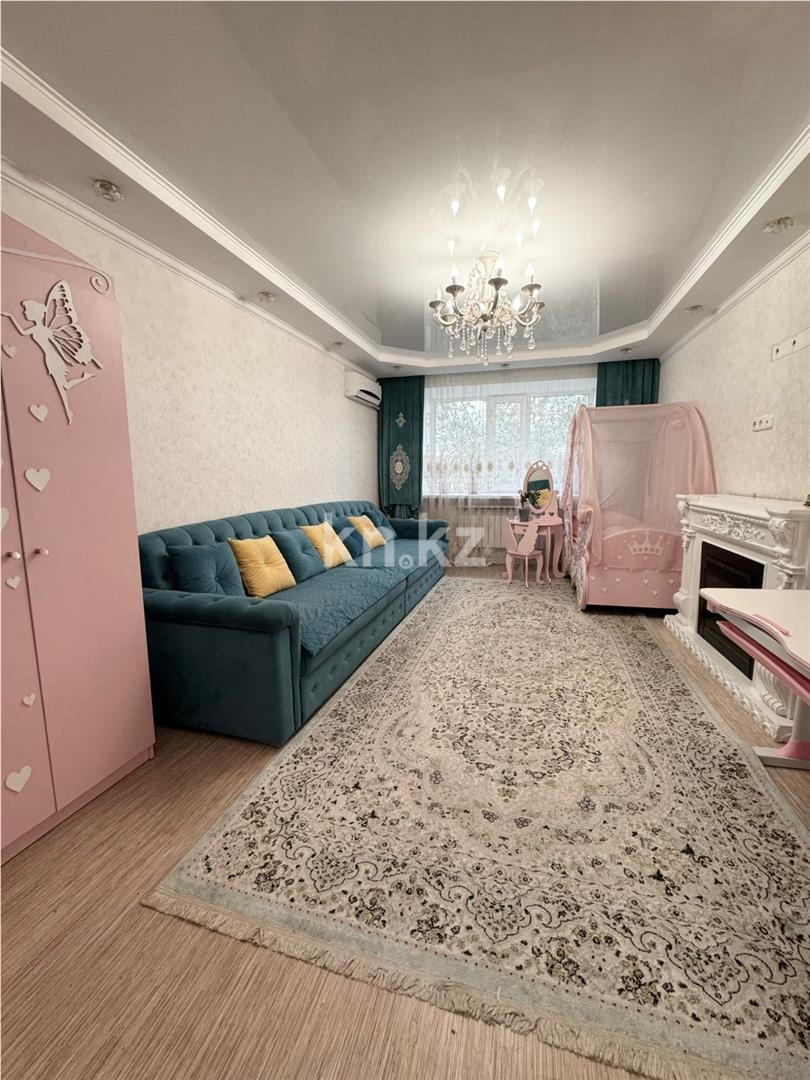 Продажа 3-комнатной квартиры, 64 м², 6-й мкр. в Караганде