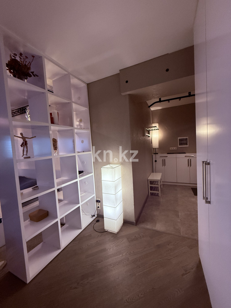 Аренда 1-комнатной квартиры, 49.9 м² в Алматы