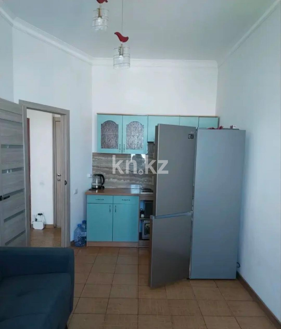Аренда 1-комнатной квартиры, 45 м² в Астане