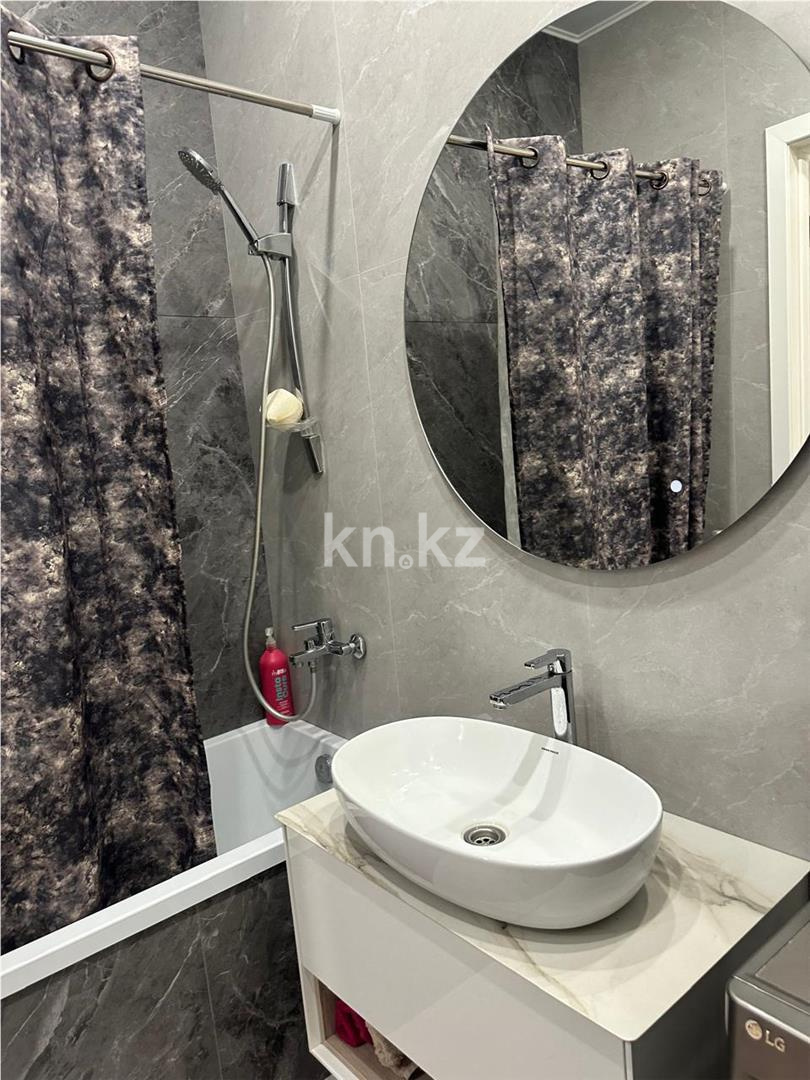 Продажа 1-комнатной квартиры, 44 м², пр. Республики в Караганде - фото 5