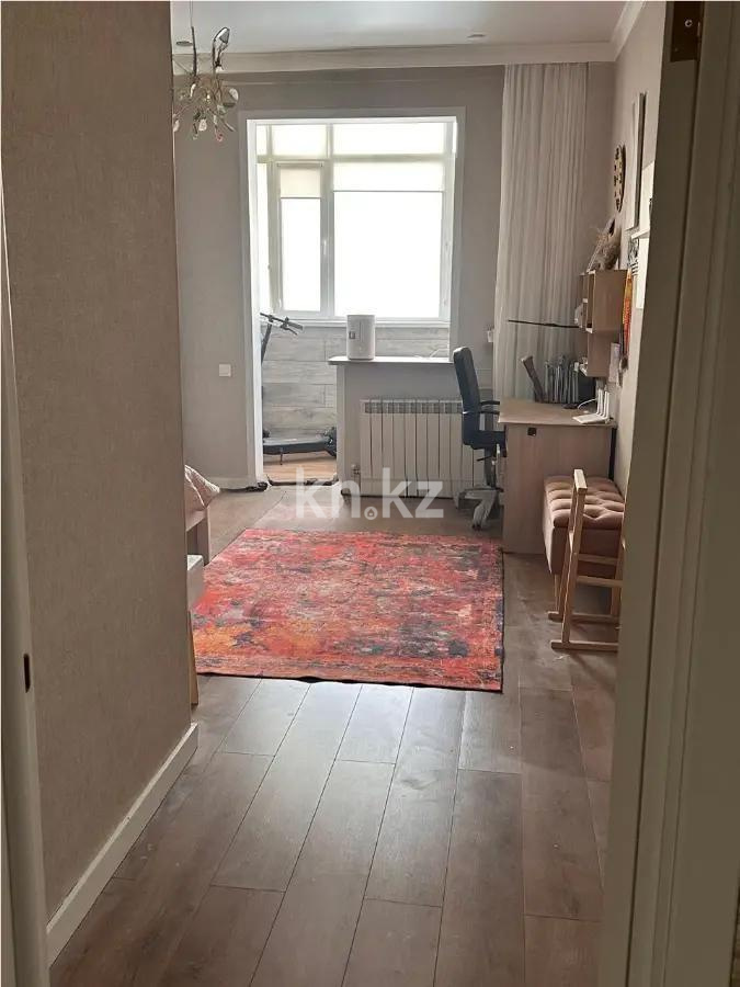 Продажа 4-комнатной квартиры, 130.2 м² в Астане - фото 4