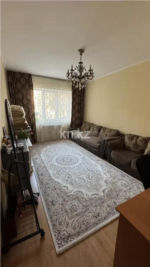 Продажа 3-комнатной квартиры, 72 м², ул. Айтеке би, дом  123 в Алматы