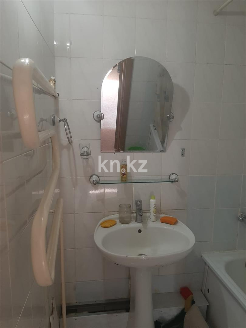 Продажа 4-комнатной квартиры, 86 м², ул. Гоголя, дом  51/1 в Караганде - фото 12