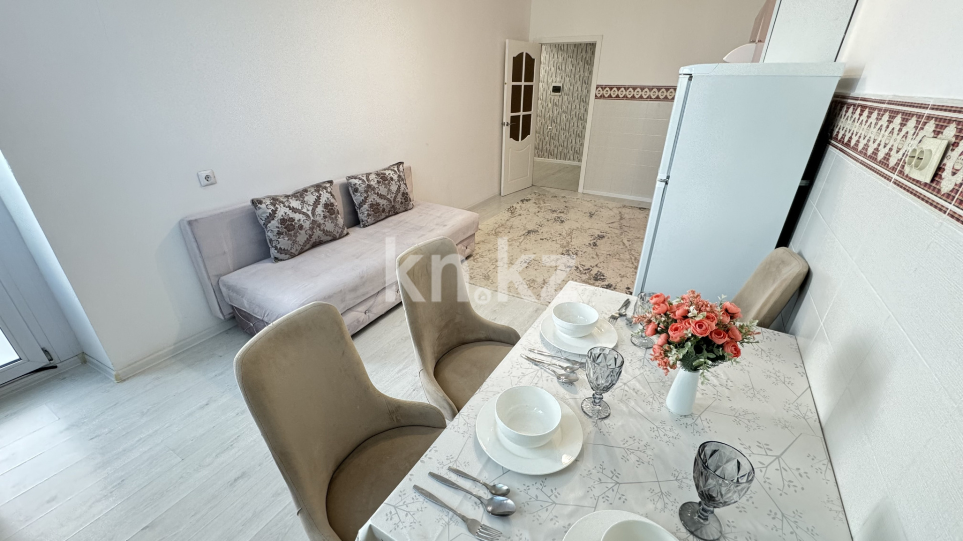 Аренда 1-комнатной квартиры посуточно, 55 м², ул. Сарайшык, дом  34 - ул. Акмешит в Астане - фото 14