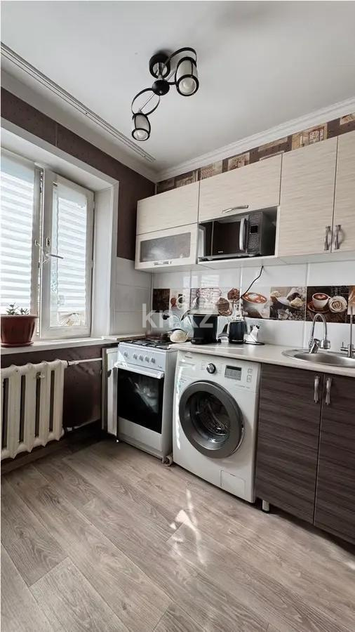 Продажа 2-комнатной квартиры, 42 м², мкр-н 16, дом  22 в Караганде - фото 3