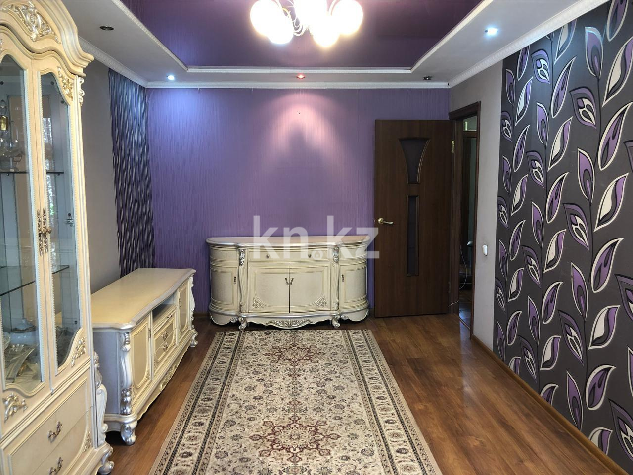 Продажа 4-комнатной квартиры, 76 м², 2 кв-л в Караганде - фото 3