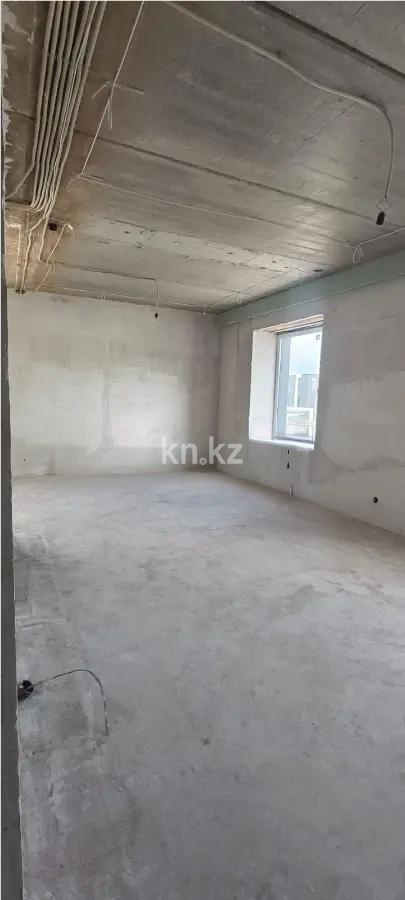 Продажа 4-комнатной квартиры, 106 м² в Астане