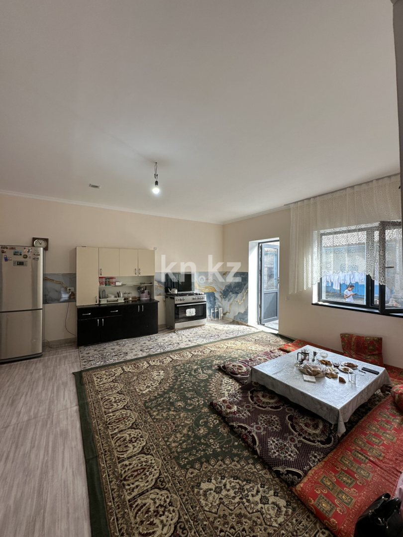 Продажа 9-комнатного дома, 300 м², Хан танири, дом  36 в Шымкенте