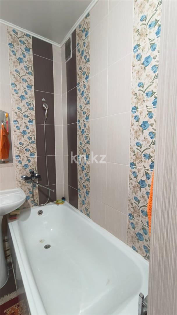 Продажа 2-комнатной квартиры, 60 м², пр. Шахтеров в Караганде - фото 8