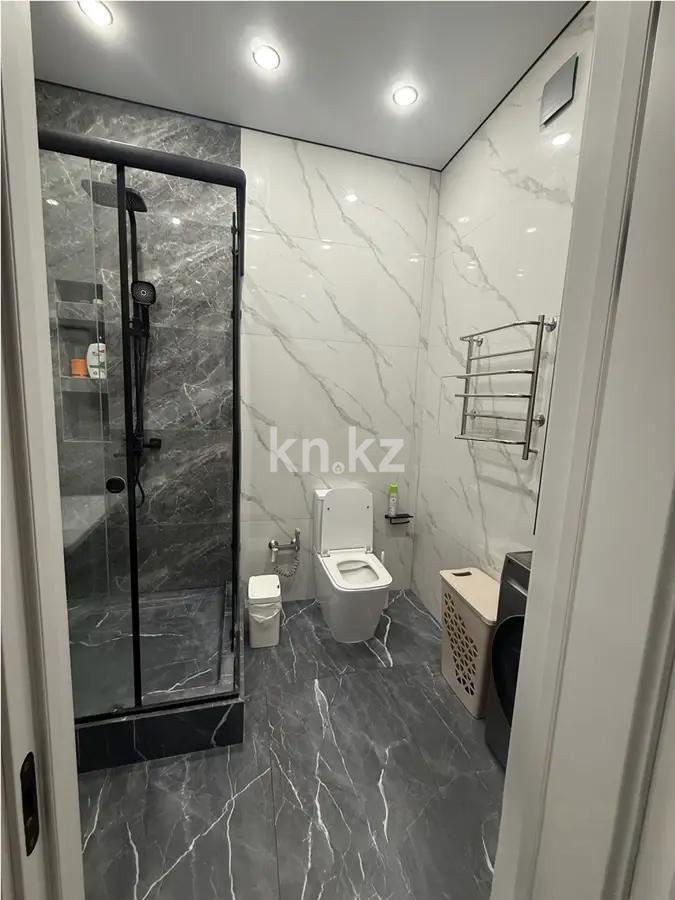 Продажа 4-комнатной квартиры, 120 м², ул. Омарова, дом  27/1 в Астане - фото 7