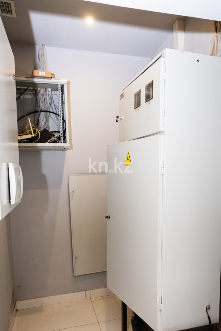 Продажа , 300 м², ул. Муканова, дом  53 в Караганде - фото 26