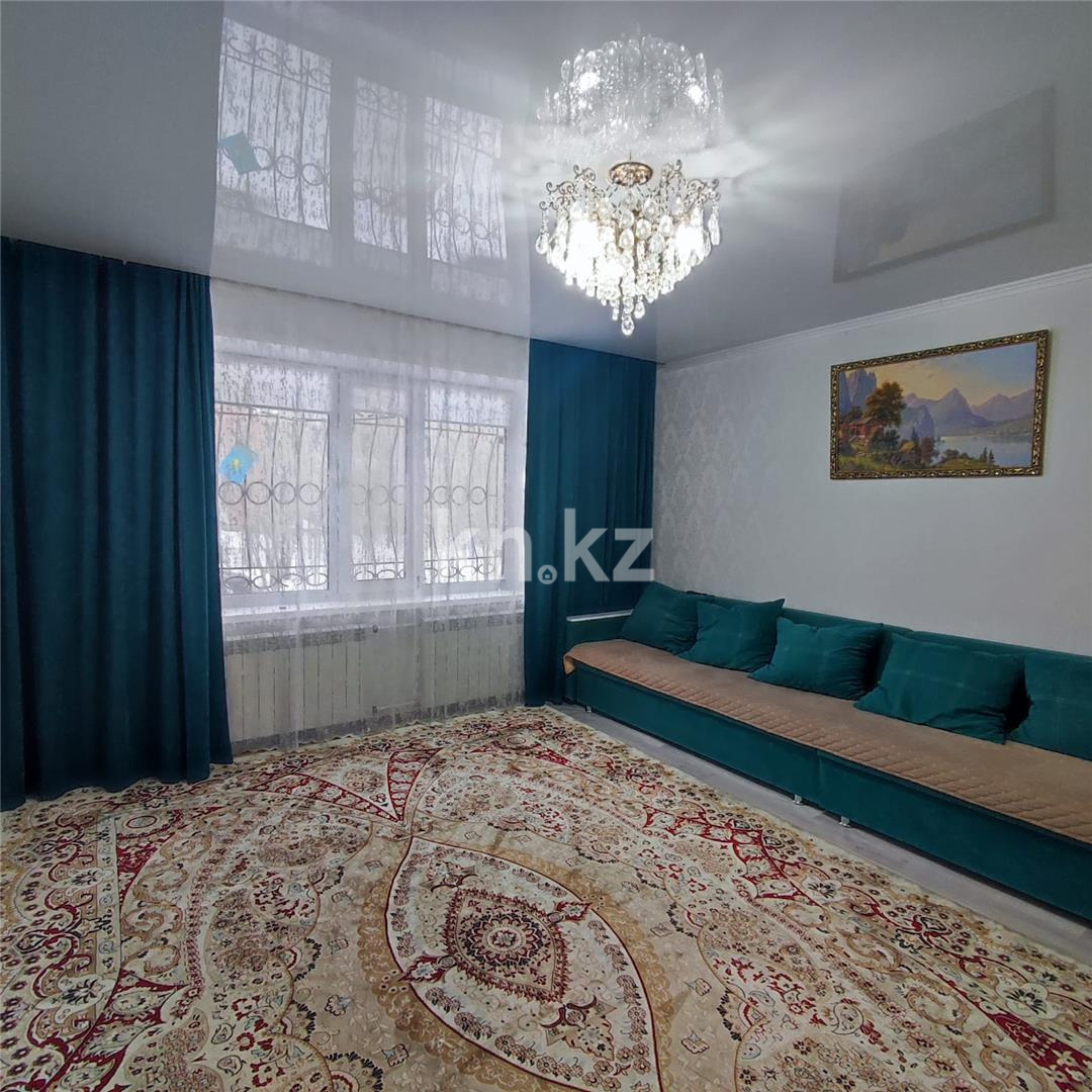 Продажа 4-комнатной квартиры, 82 м², пр. Победы в Абае