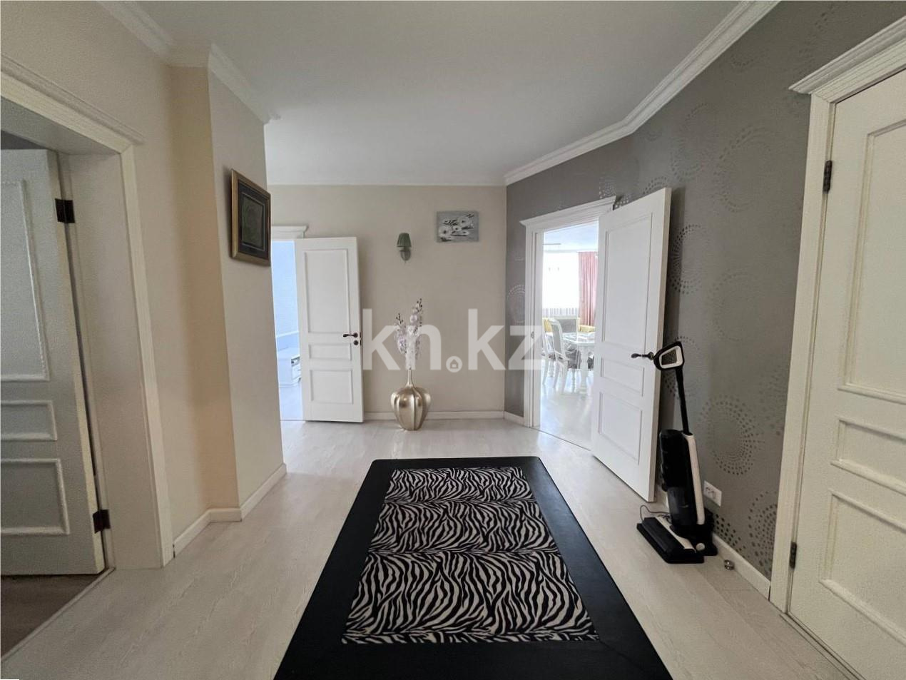 Продажа 4-комнатной квартиры, 136 м² в Караганде - фото 6